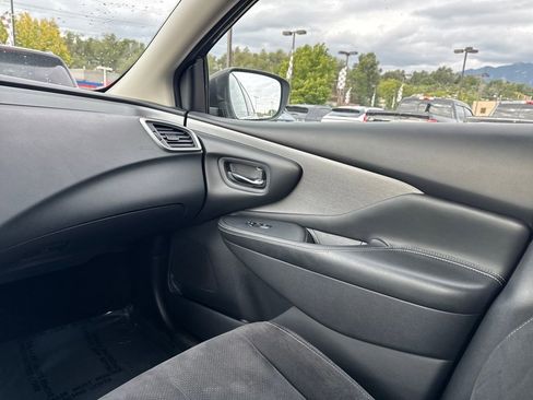 Used 2019 Nissan Murano S image 42