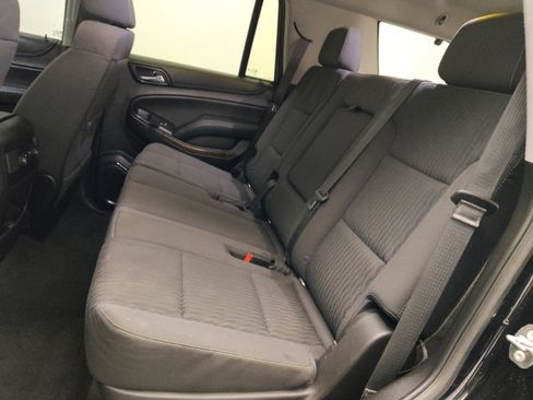 Used 2018 Chevrolet Tahoe LS RWD image 18