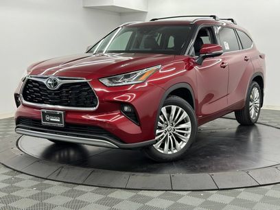 New 2026 Toyota Highlander Platinum