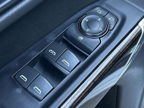 Used 2020 GMC Sierra 1500 Elevation w/ Elevation Value Package image 22