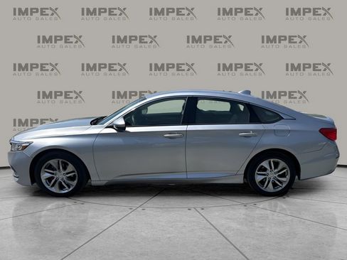 Used 2019 Honda Accord LX image 2