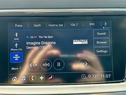 Used 2020 Buick Enclave Essence image 14