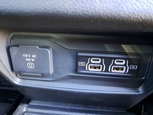 New 2025 Jeep Grand Cherokee L Altitude image 6