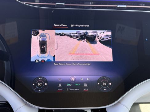 New 2025 Mercedes-Benz Maybach EQS 680 4MATIC image 24