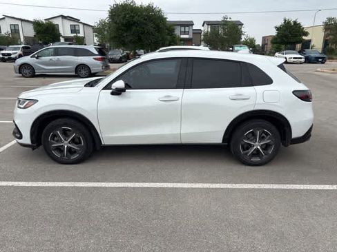 Used 2024 Honda HR-V EX-L image 2