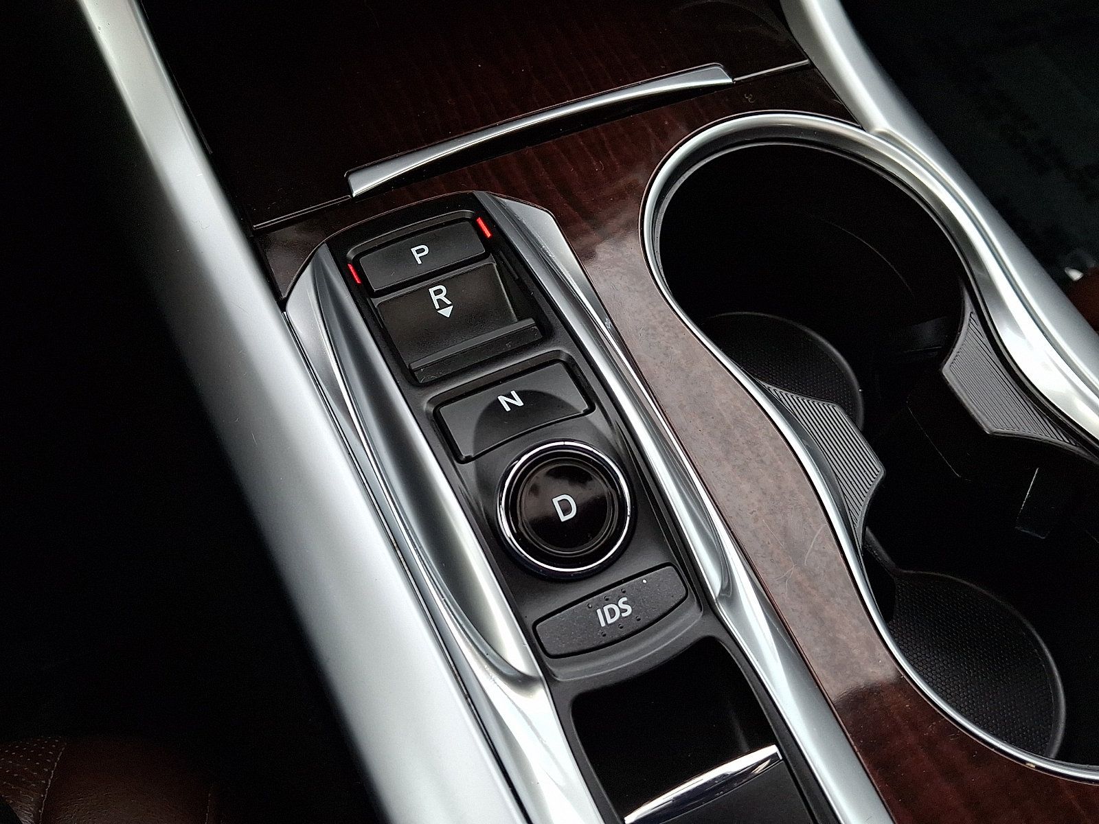Used 2015 Acura TLX w/ Technology Package FWD image 15