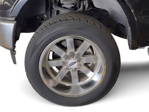 Used 2017 Ford F150 Lariat image 12