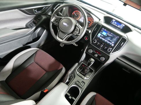 Used 2020 Subaru Impreza 2.0i Sport image 9