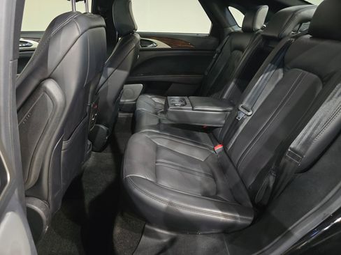 Used 2020 Lincoln MKZ Reserve w/ Luxury Package image 45