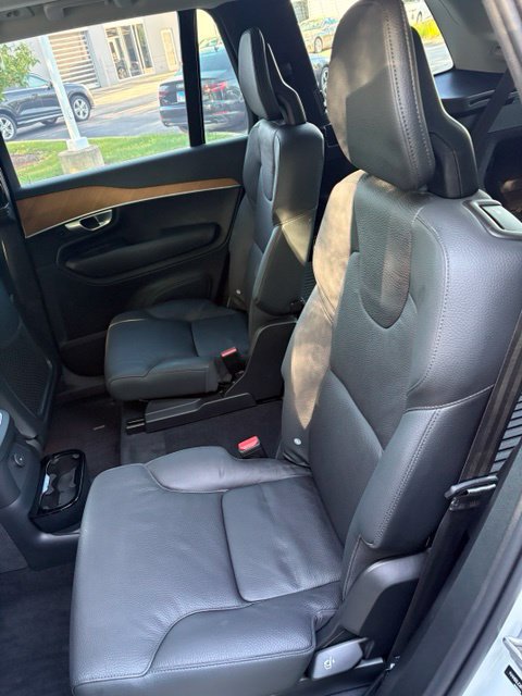 Used 2024 Volvo XC90 T8 Plus w/ Protection Package Premier AWD/4WD image 10