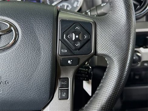 Used 2020 Toyota Tacoma SR5 image 14