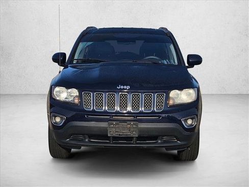 Used 2016 Jeep Compass High Altitude image 2