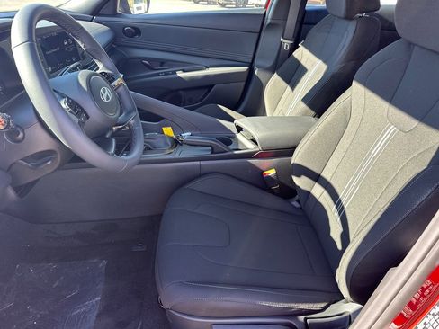 New 2026 Hyundai Elantra Sport image 9