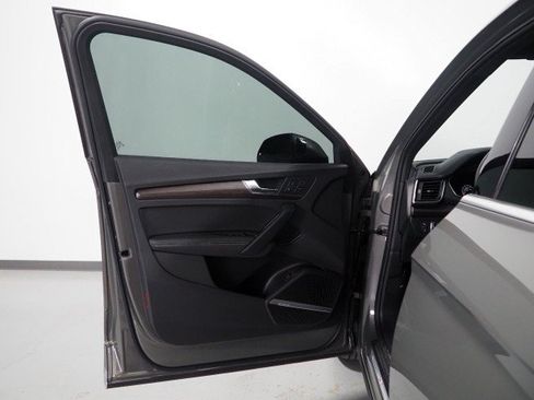 Used 2023 Audi Q5 2.0T Premium Plus w/ S Line w/ Premium Plus Package AWD/4WD image 54