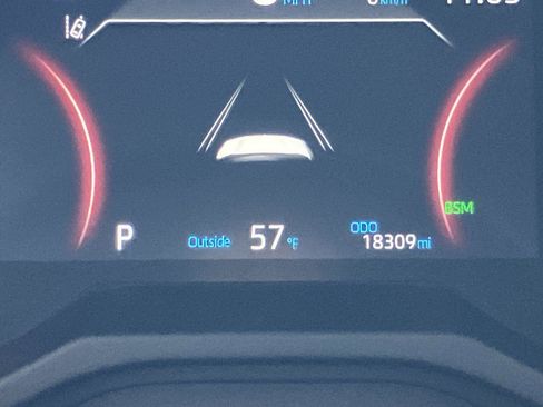 Certified 2024 Toyota RAV4 XLE image 20