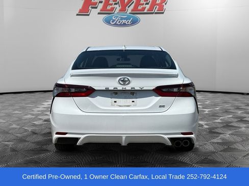 Used 2023 Toyota Camry SE FWD image 4