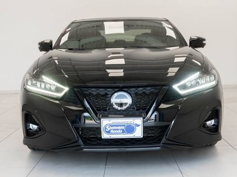 Used 2023 Nissan Maxima SR w/ Sport Mat Group FWD image 8