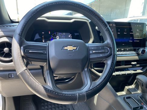 Used 2023 Chevrolet Colorado W/T RWD image 24
