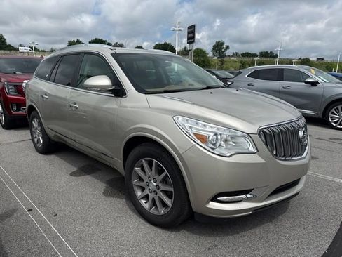 Used 2017 Buick Enclave Leather w/ Trailering Package FWD image 2