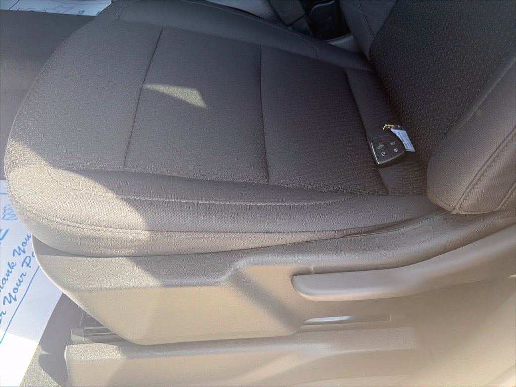 New 2026 GMC Sierra 1500 Pro w/ Graphite Edition AWD/4WD image 18