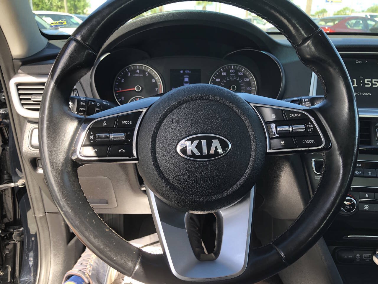 Used 2020 Kia Optima Premium FWD image 18
