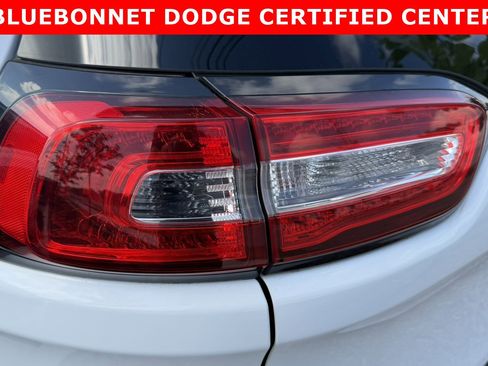 Used 2018 Jeep Cherokee Latitude FWD image 18