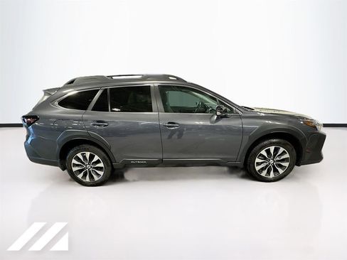 Certified 2024 Subaru Outback Limited AWD/4WD image 4