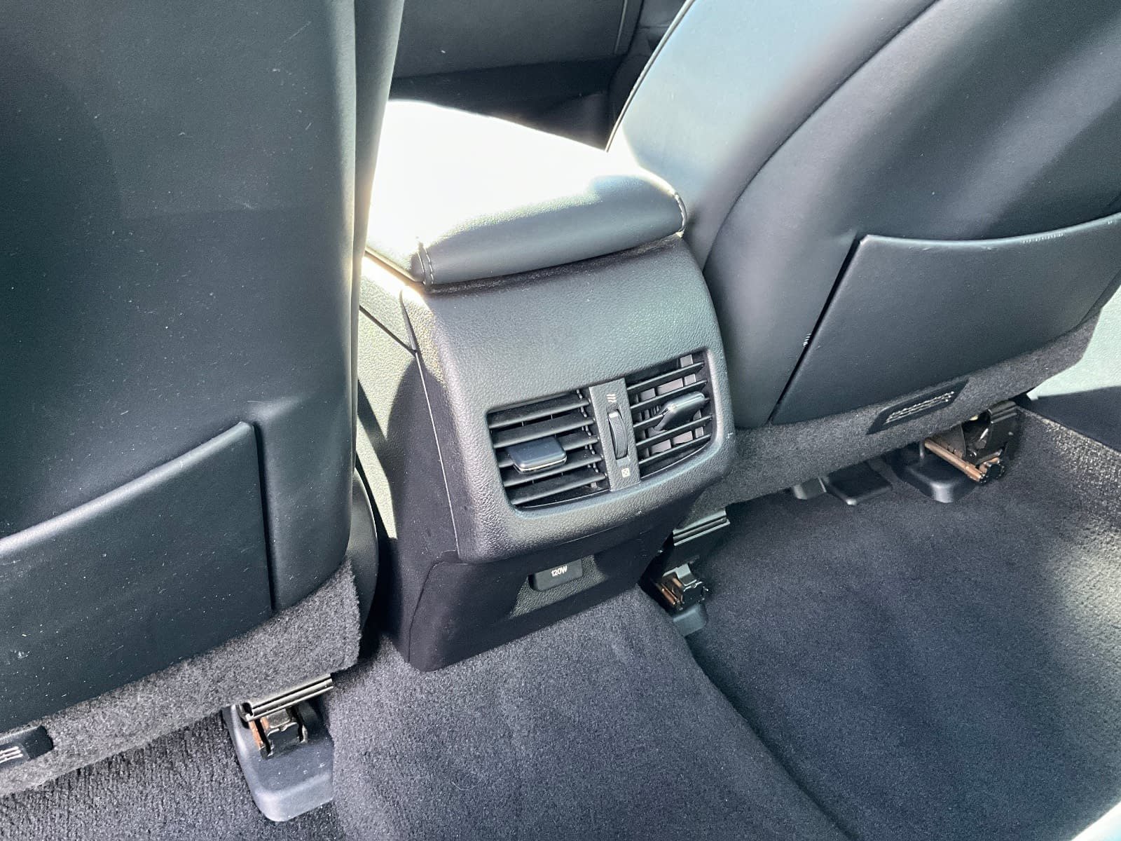 Used 2016 Lexus ES 350 w/ Luxury Package w/Wood Trim FWD image 9