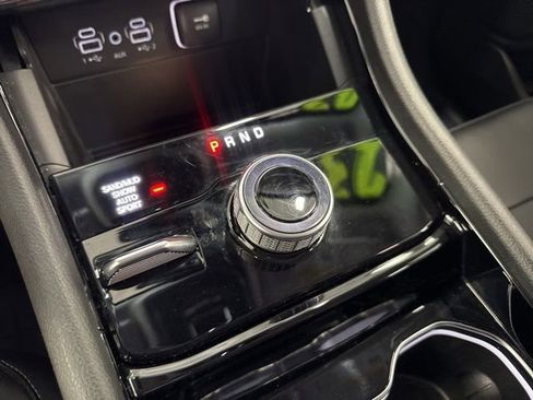 Used 2023 Jeep Grand Cherokee Limited AWD/4WD image 44