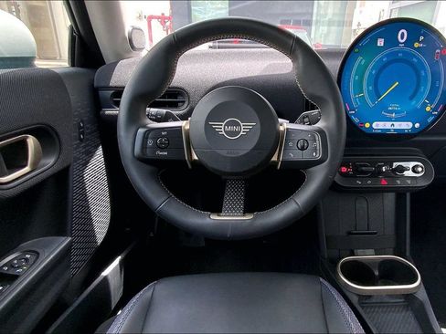 Used 2025 MINI Cooper S FWD image 6