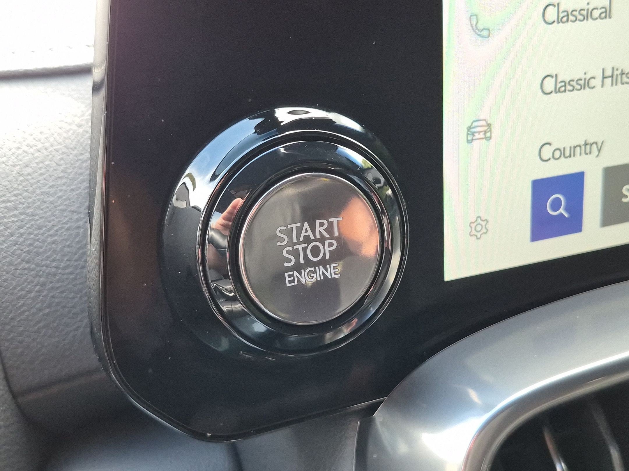 Used 2024 Lexus LX 600 4WD w/ Luxury Package image 25
