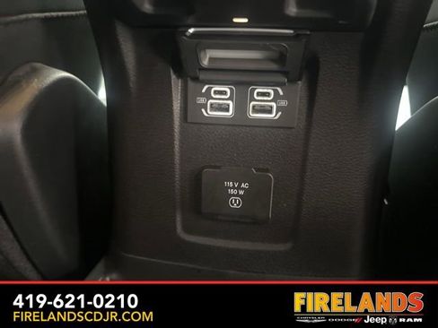 Used 2021 Jeep Wrangler Unlimited Rubicon w/ LED Lighting Group image 15