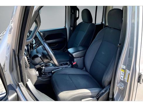 Used 2019 Jeep Wrangler Unlimited Sport S AWD/4WD image 21