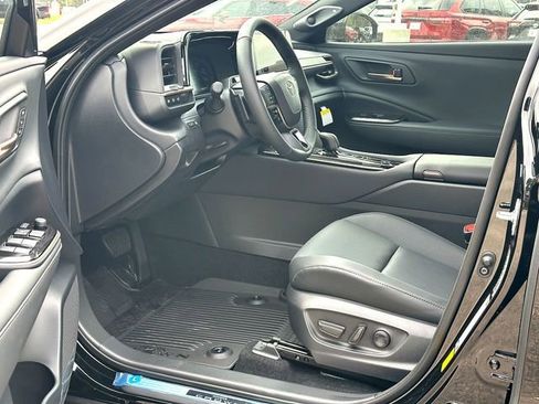 New 2026 Toyota Crown Signia Limited image 10