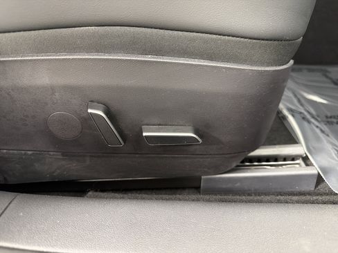 Used 2023 Tesla Model 3 Performance image 25