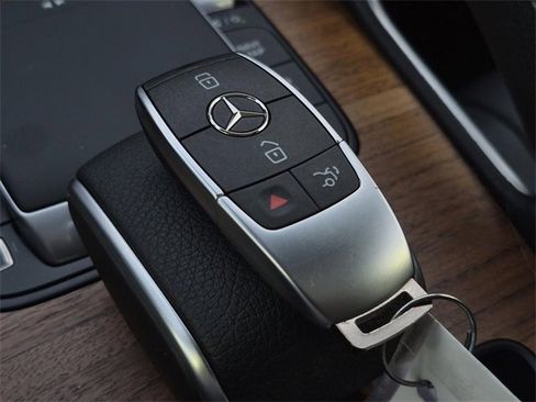 Certified 2025 Mercedes-Benz GLE 350 GLE 350 image 35