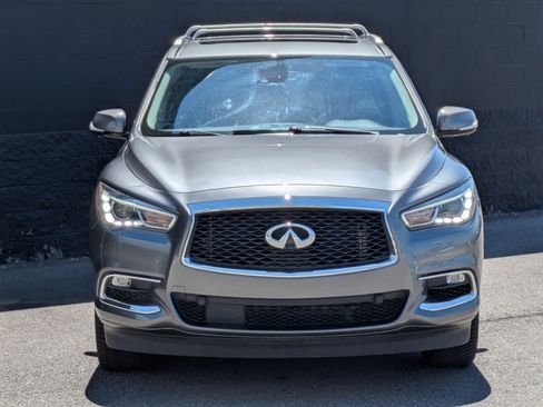 Used 2017 INFINITI QX60 Luxe w/ Deluxe Technology Package AWD/4WD image 2
