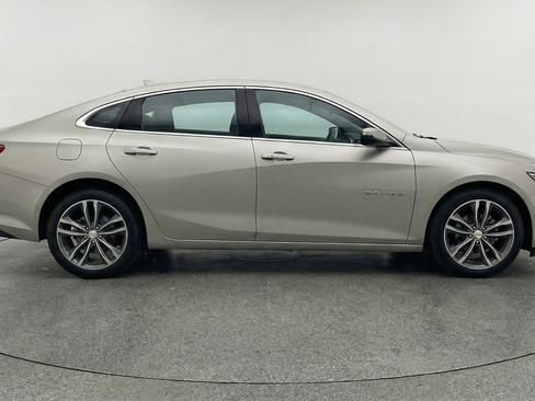 Used 2024 Chevrolet Malibu LT image 11