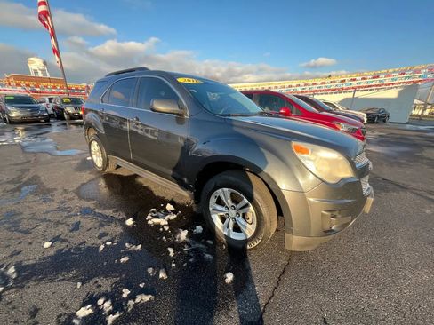 Used 2011 Chevrolet Equinox LT w/ Driver Convenience Package image 8