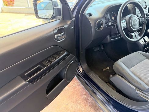 Used 2015 Jeep Patriot Sport w/ Power Value Group image 10