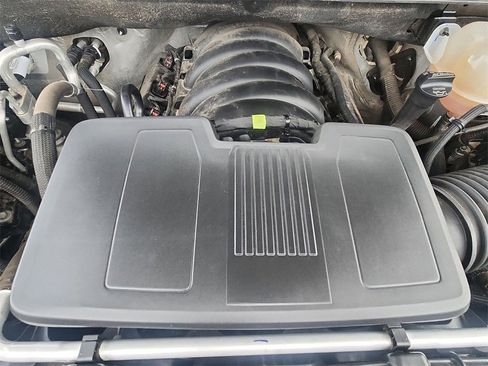 Used 2023 Chevrolet Silverado 1500 ZR2 w/ Technology Package image 30