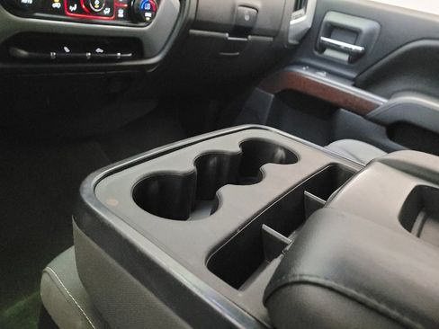 Used 2016 GMC Sierra 1500 SLE w/ SLE Value Package AWD/4WD image 26
