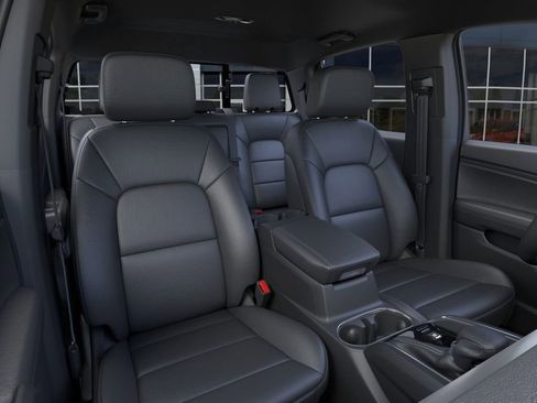 New 2026 GMC Canyon Elevation w/ Convenience Package image 16