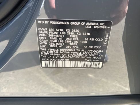 New 2026 Volkswagen Atlas Cross Sport SEL Premium R-Line image 28