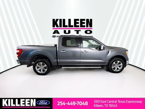 Used 2023 Ford F150 Lariat w/ Trailer Tow Package image 9