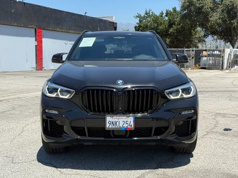Used 2021 BMW X5 M50i w/ Executive Package AWD/4WD image 2