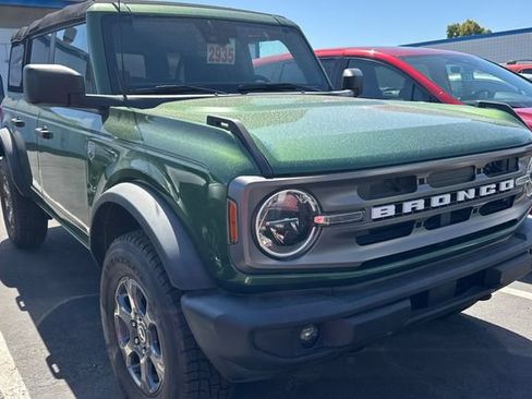 Used 2023 Ford Bronco Big Bend AWD/4WD image 2