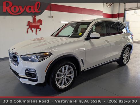 Used 2021 BMW X5 xDrive40i w/ Premium Package 2 image 1