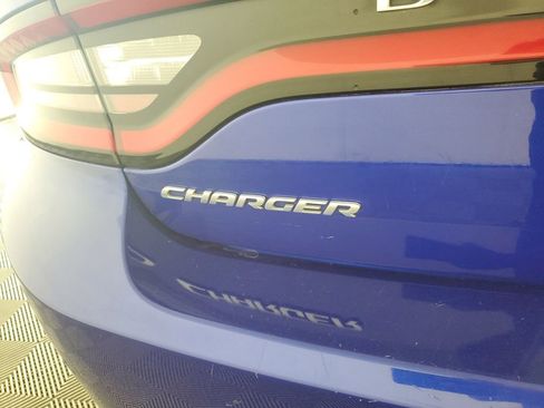 Used 2020 Dodge Charger GT image 31