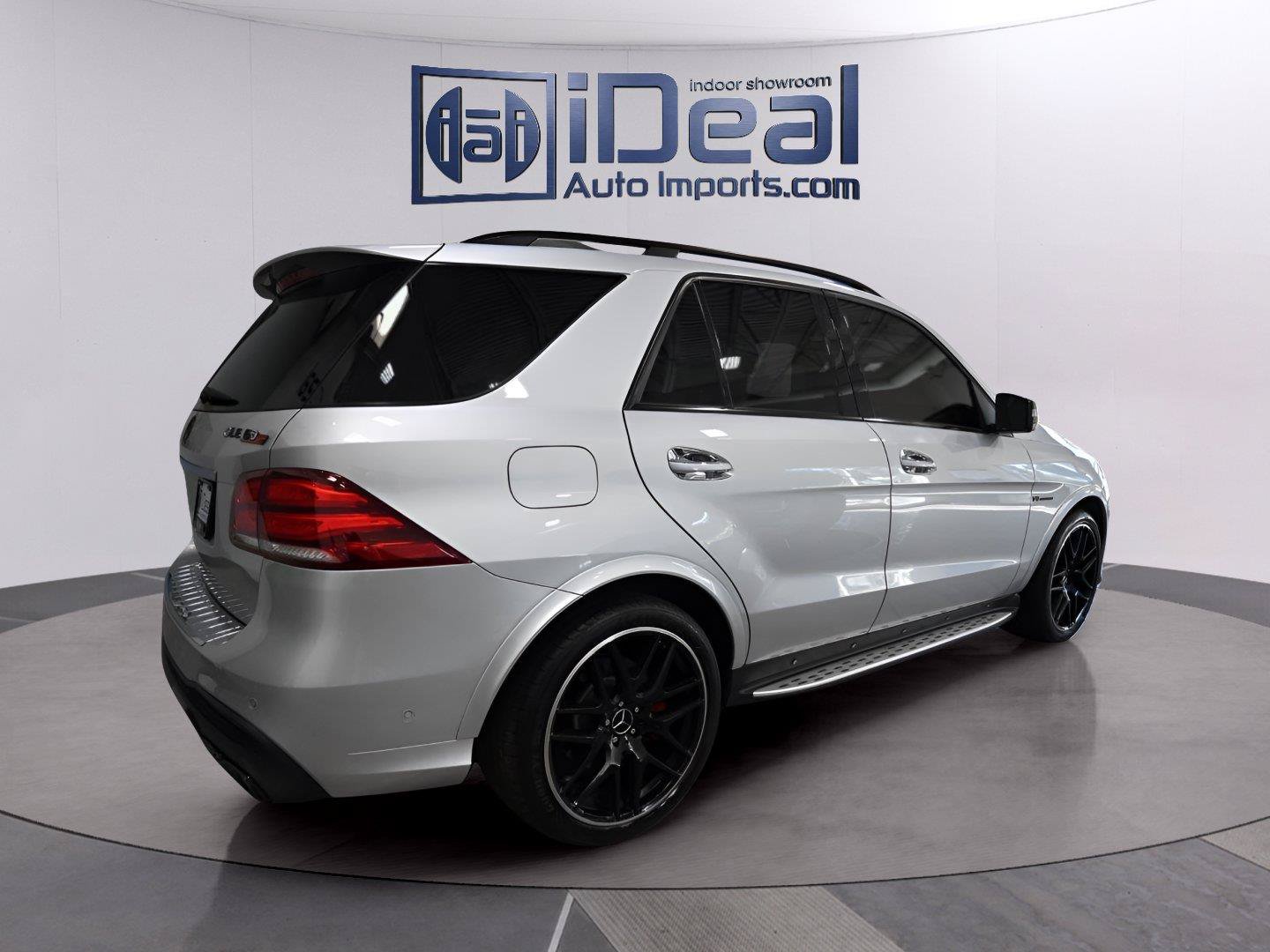 Used 2016 Mercedes-Benz GLE 63 AMG 4MATIC image 5